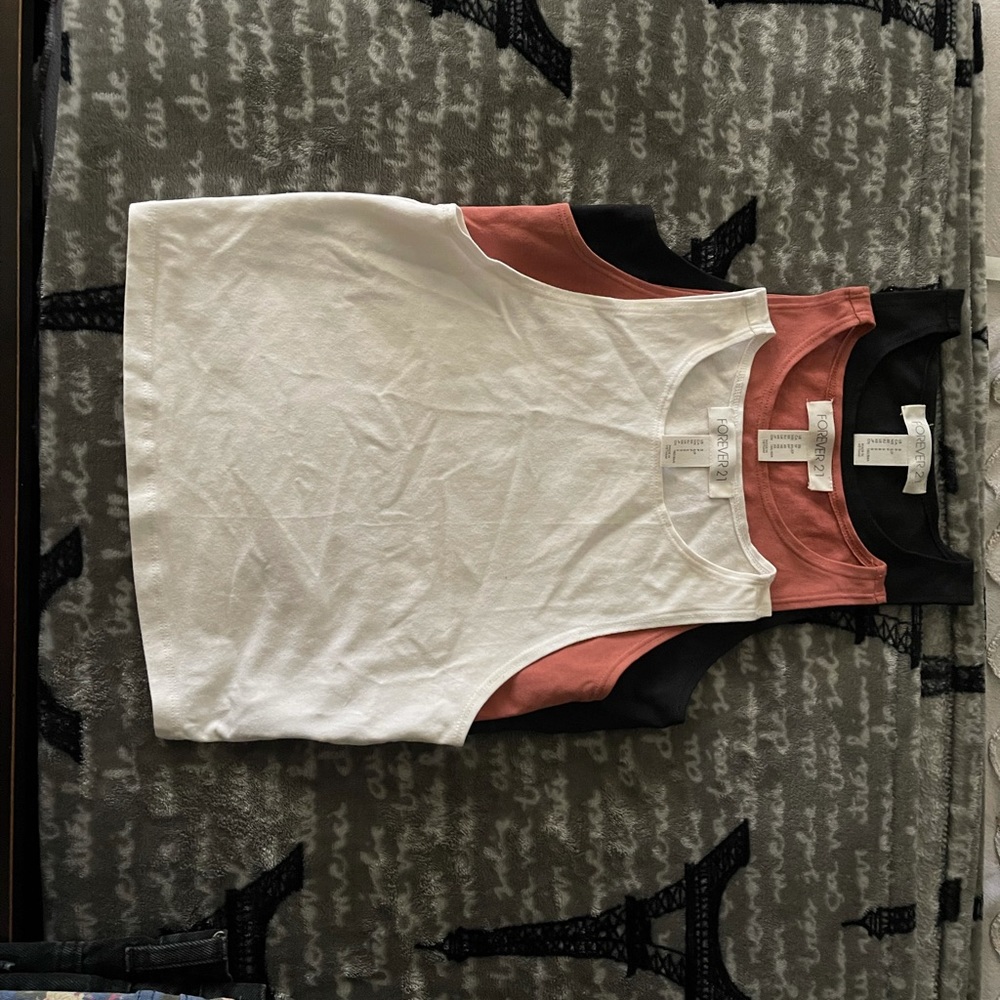 Forever 21: Lycra Knit Crop Tops Set of 3 Size (S)